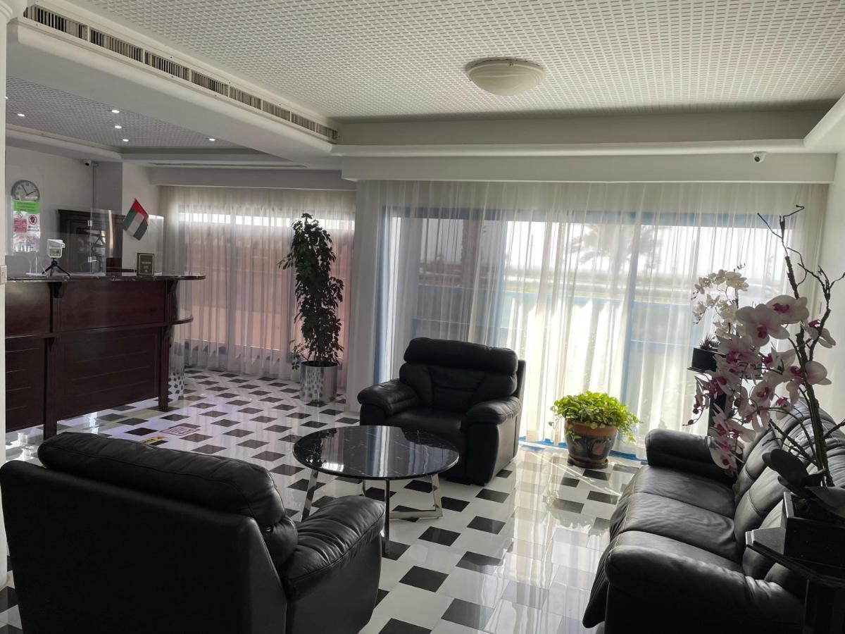 Al Corniche Hotel Sardzsa Kültér fotó
