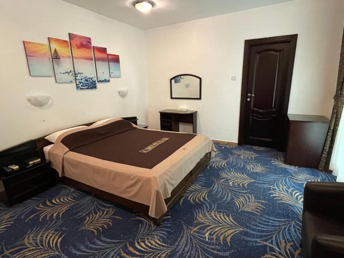 Al Corniche Hotel Sardzsa Kültér fotó
