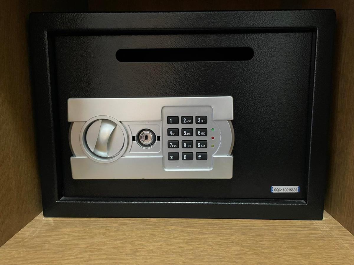 Al Corniche Hotel Sardzsa Kültér fotó