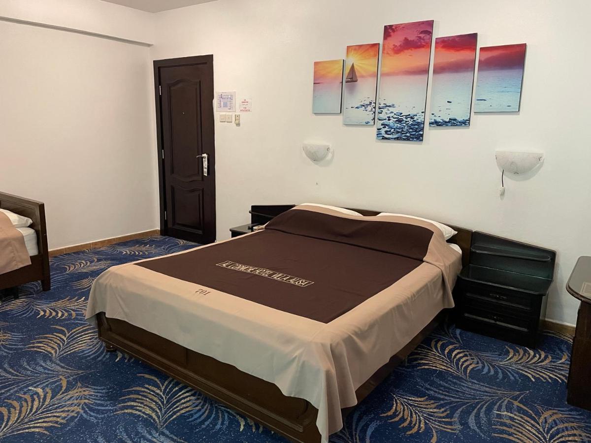 Al Corniche Hotel Sardzsa Kültér fotó