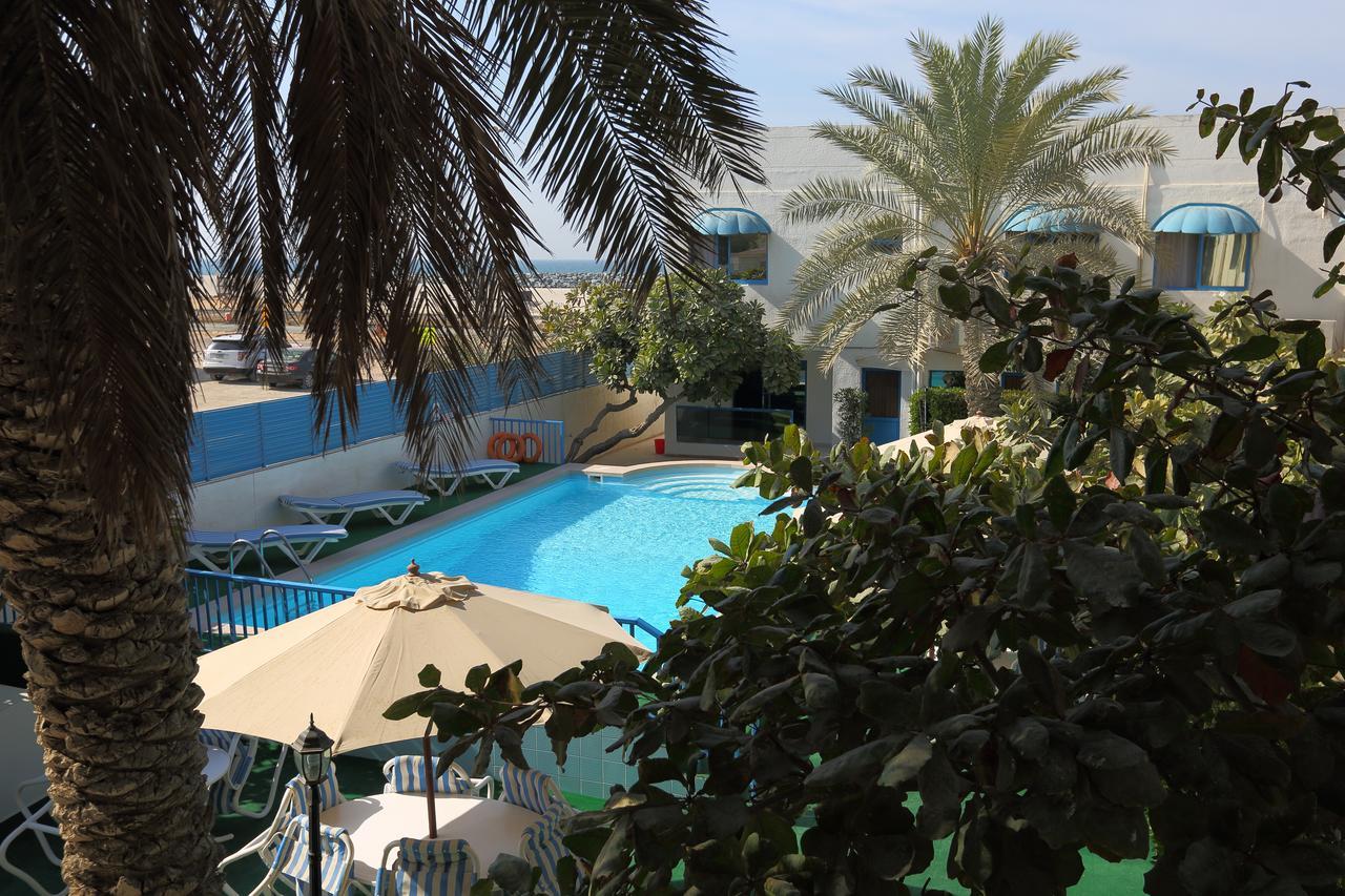 Al Corniche Hotel Sardzsa Kültér fotó